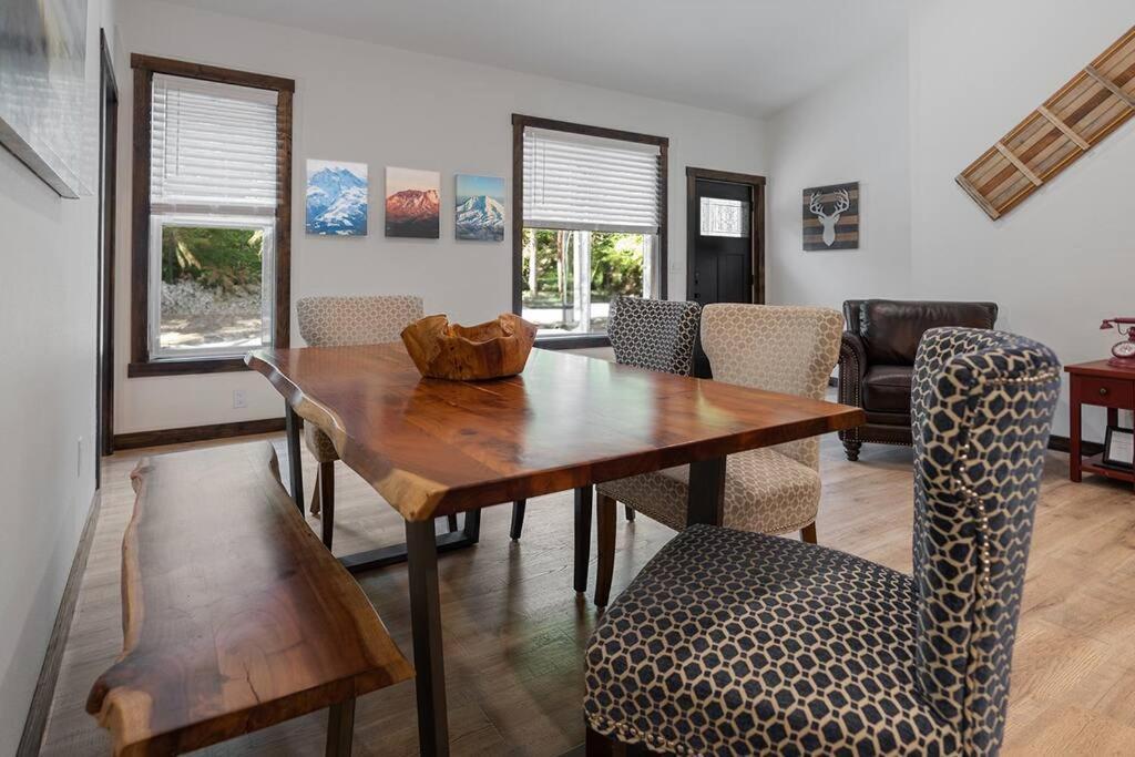 Luxe Mt. Rainier Lodge W/ Hot Tub-Ac-Game Room Ashford Esterno foto